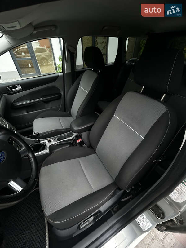Универсал Ford Focus 2010 в Ровно