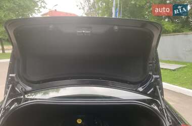 Седан Ford Focus 2011 в 