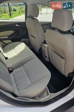 Седан Ford Focus 2016 в 