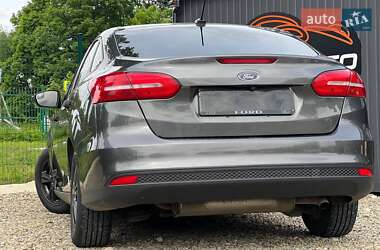 Хэтчбек Ford Focus 2018 в 