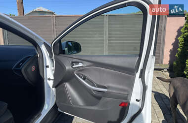 Универсал Ford Focus 2013 в 