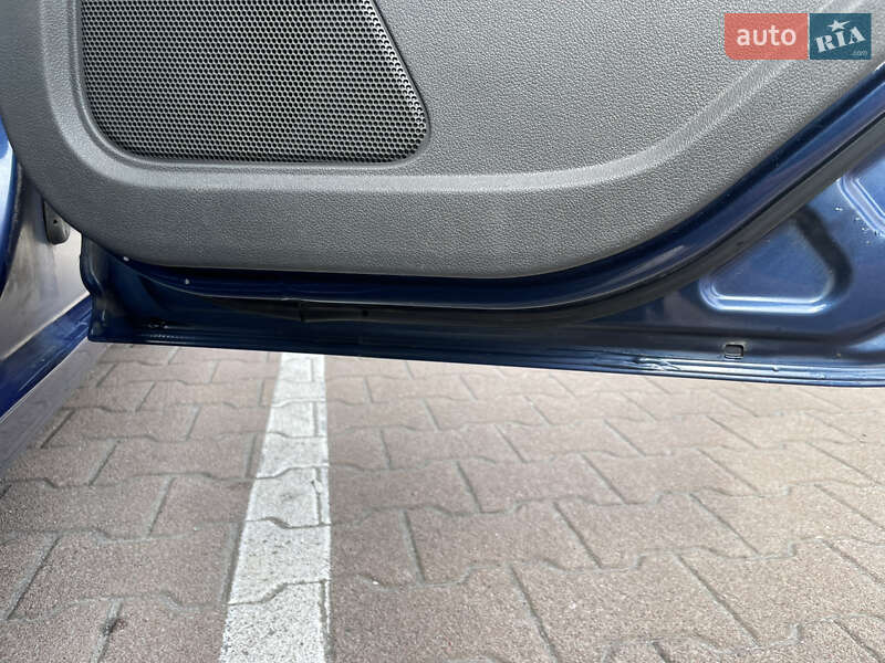 Універсал Ford Focus 2006 в Житомирі