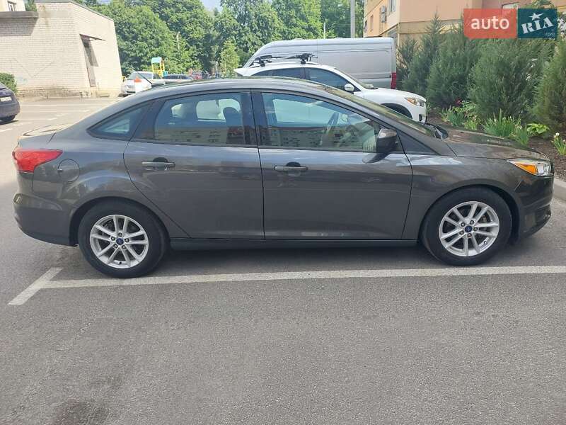 Седан Ford Focus 2017 в Києві