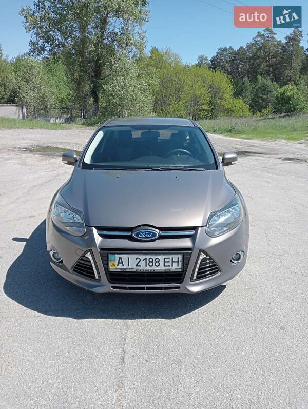 Хэтчбек Ford Focus 2013 в Славутиче фото Хэтчбек Ford Focus 2013 в Славутиче