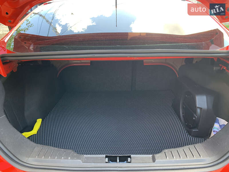 Седан Ford Focus 2017 в Шостке