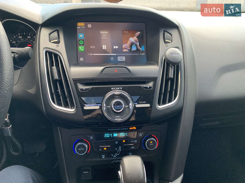 Седан Ford Focus 2017 в Шостке