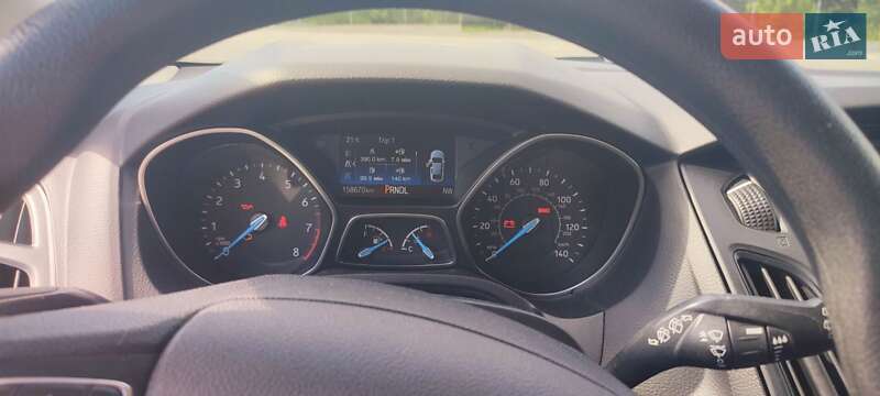 Хэтчбек Ford Focus 2016 в Сумах