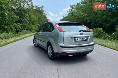 Хетчбек Ford Focus 2006 в 