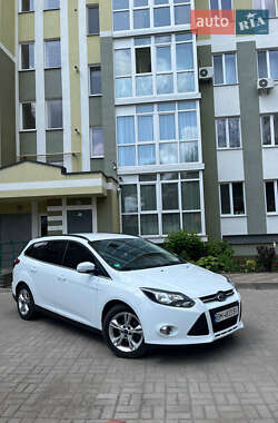 Универсал Ford Focus 2012 в 