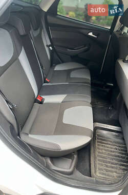 Универсал Ford Focus 2012 в 