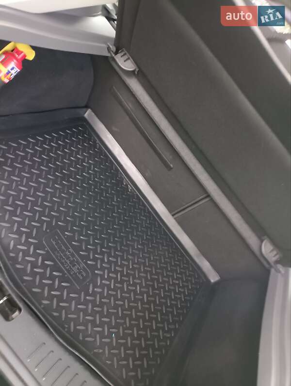 Хэтчбек Ford Focus 2010 в Ровно