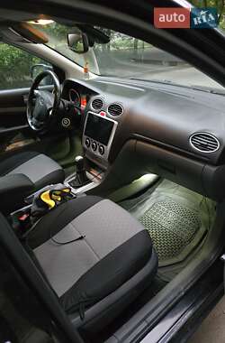 Хэтчбек Ford Focus 2008 в 