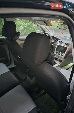 Хэтчбек Ford Focus 2008 в 