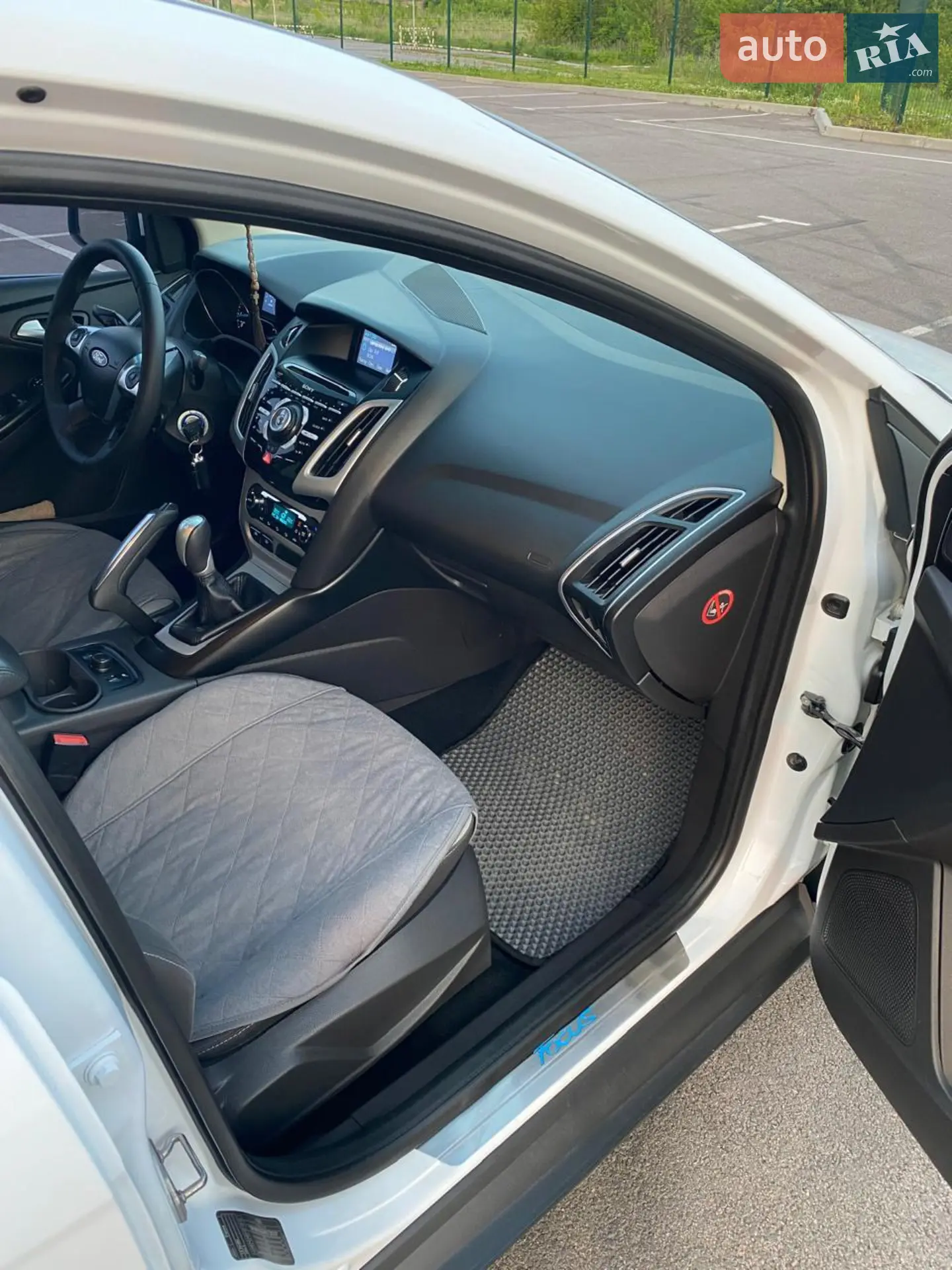 2012 Ford Focus - мініатюра 13