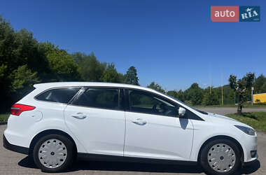 Универсал Ford Focus 2016 в 