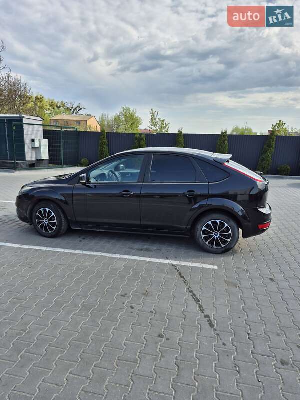 Хэтчбек Ford Focus 2009 в Виннице