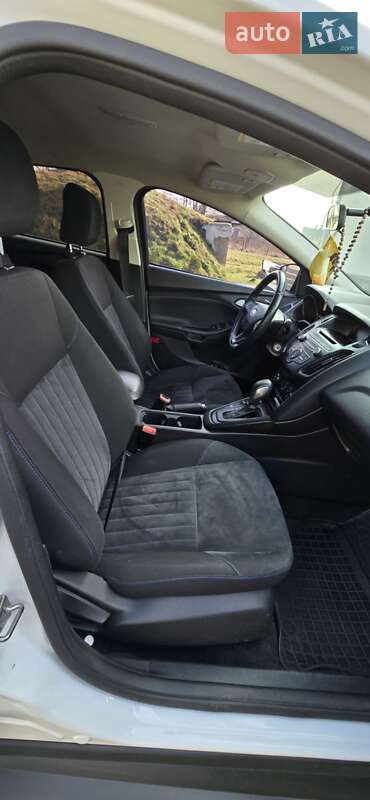 Седан Ford Focus 2017 в Калуше