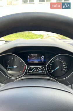 Универсал Ford Focus 2015 в 