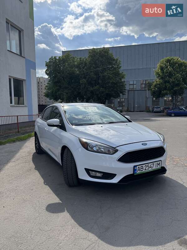 Седан Ford Focus 2017 в 