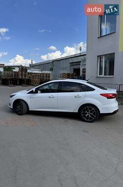 Седан Ford Focus 2017 в 