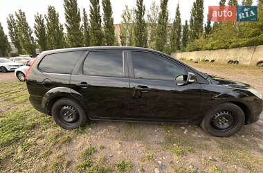 Универсал Ford Focus 2009 в 