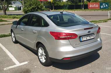 Седан Ford Focus 2016 в 