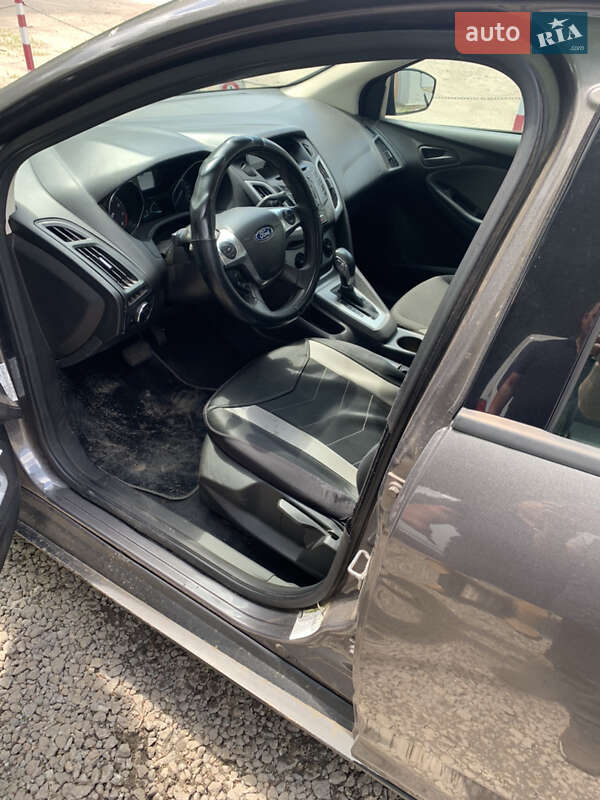 Седан Ford Focus 2011 в Долинской фото 6 Седан Ford Focus 2011 в Долинской