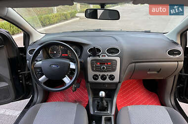 Седан Ford Focus 2007 в 
