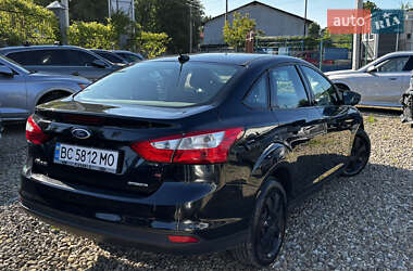 Седан Ford Focus 2013 в 