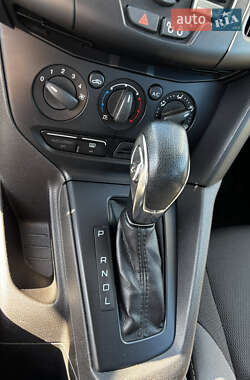 Седан Ford Focus 2013 в 
