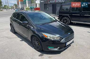 Хэтчбек Ford Focus 2015 в Днепре
