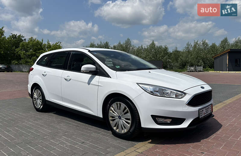 Универсал Ford Focus 2016 в 