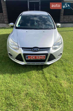 Универсал Ford Focus 2012 в 