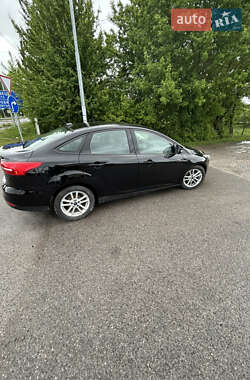 Седан Ford Focus 2017 в 