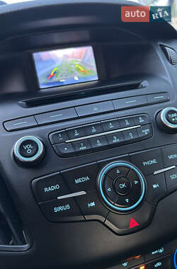 Седан Ford Focus 2017 в 