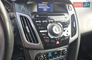 Универсал Ford Focus 2013 в 