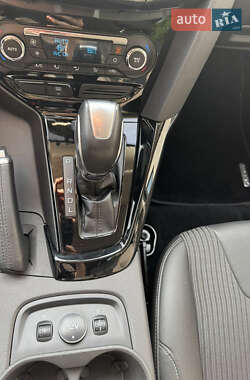 Хэтчбек Ford Focus 2013 в 