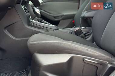 Седан Ford Focus 2011 в 