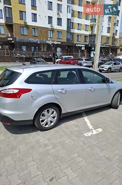 Универсал Ford Focus 2011 в 
