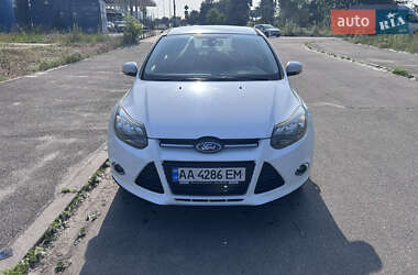 Хэтчбек Ford Focus 2011 в Киеве