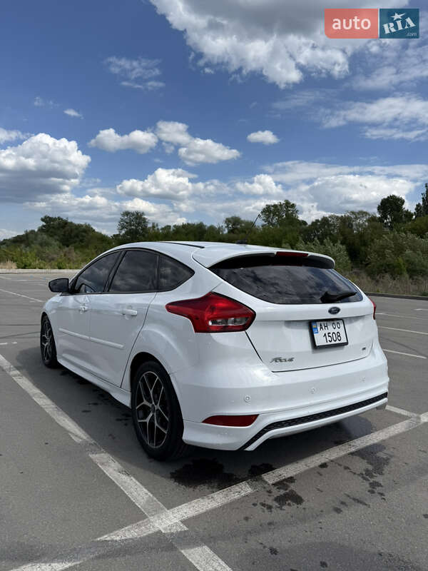 Хэтчбек Ford Focus 2016 в Ирпене фото Хэтчбек Ford Focus 2016 в Ирпене