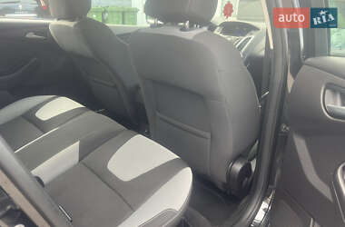 Хэтчбек Ford Focus 2014 в 