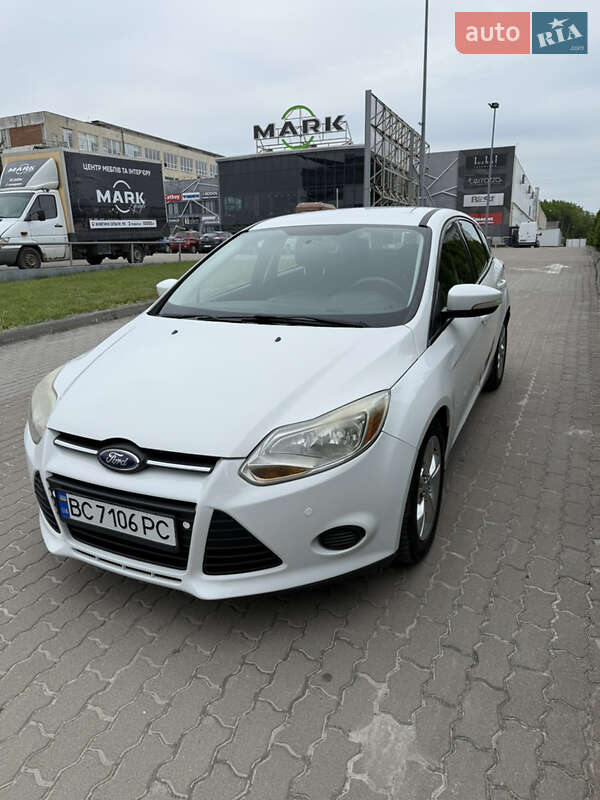 Хэтчбек Ford Focus 2013 в Львове