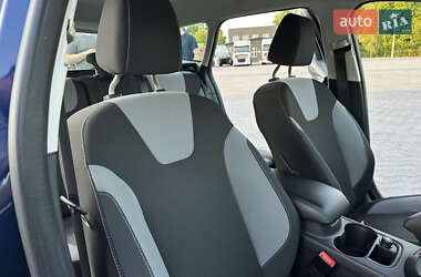 Универсал Ford Focus 2013 в 