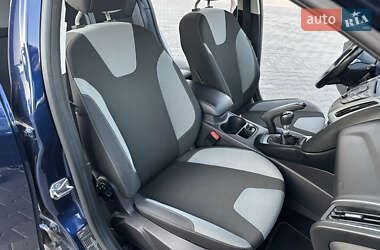 Универсал Ford Focus 2013 в 