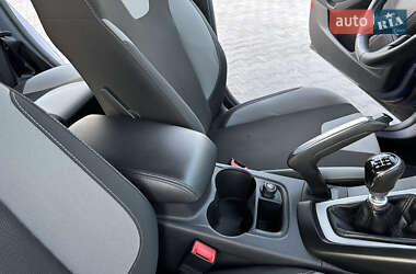 Универсал Ford Focus 2013 в 