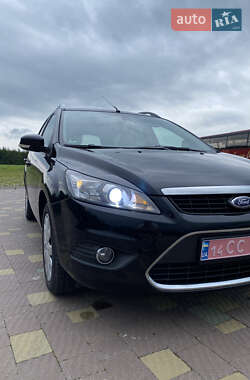 Универсал Ford Focus 2010 в 