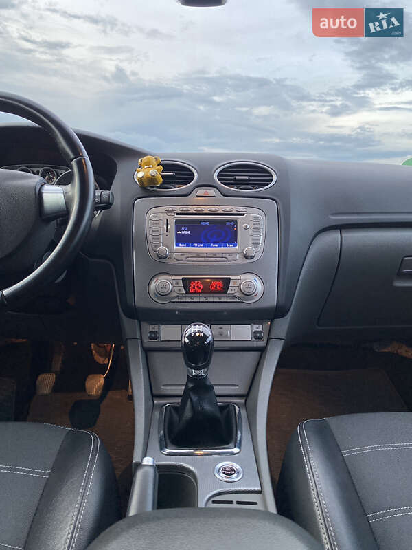 Универсал Ford Focus 2010 в Львове