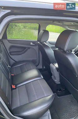 Универсал Ford Focus 2010 в 