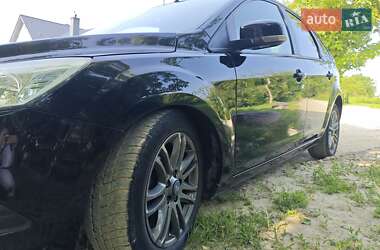 Хэтчбек Ford Focus 2008 в 